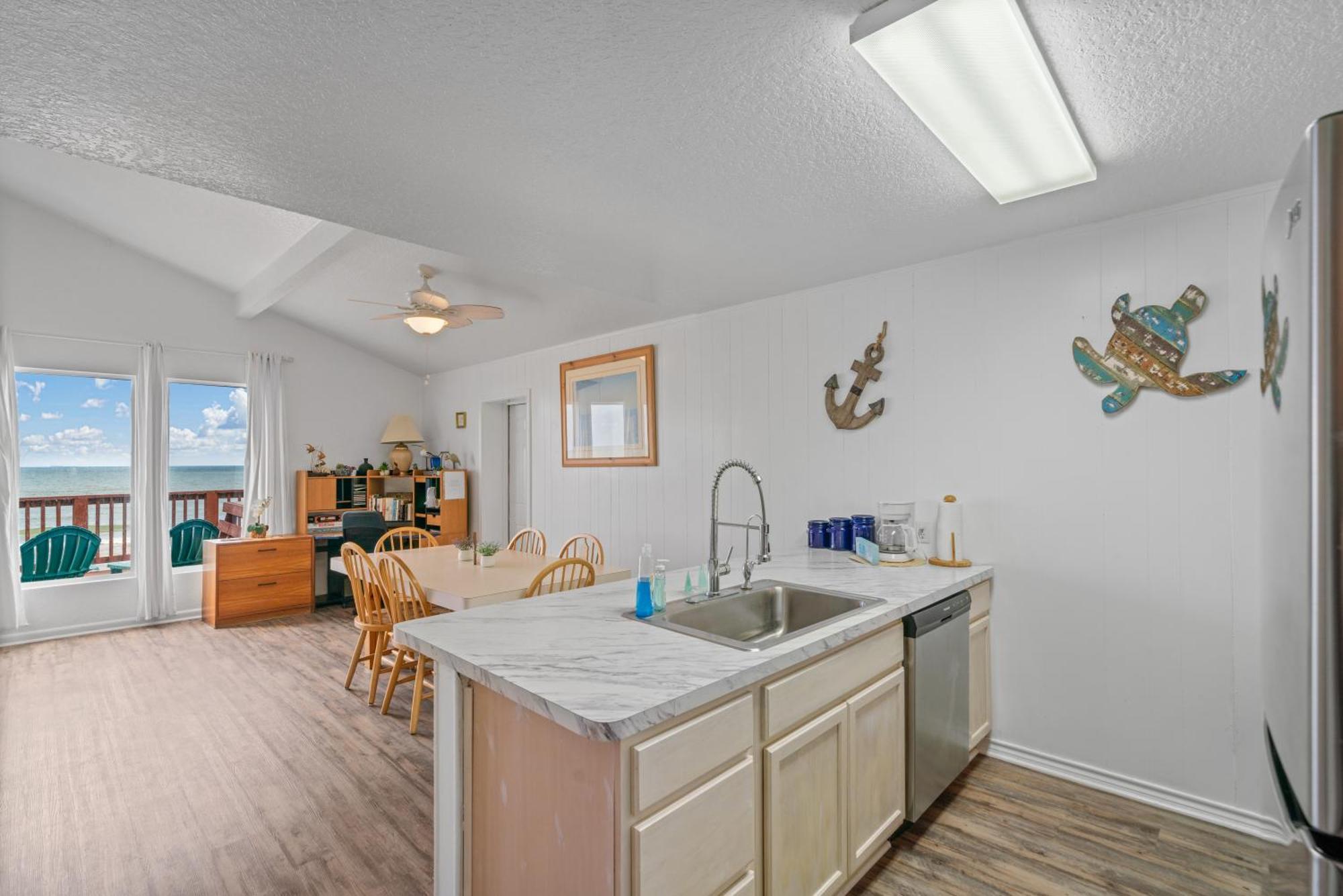 Amazing Oceanfront 2Br Home Cozy Peaceful And Kid And Pet Friendly Freeport Buitenkant foto